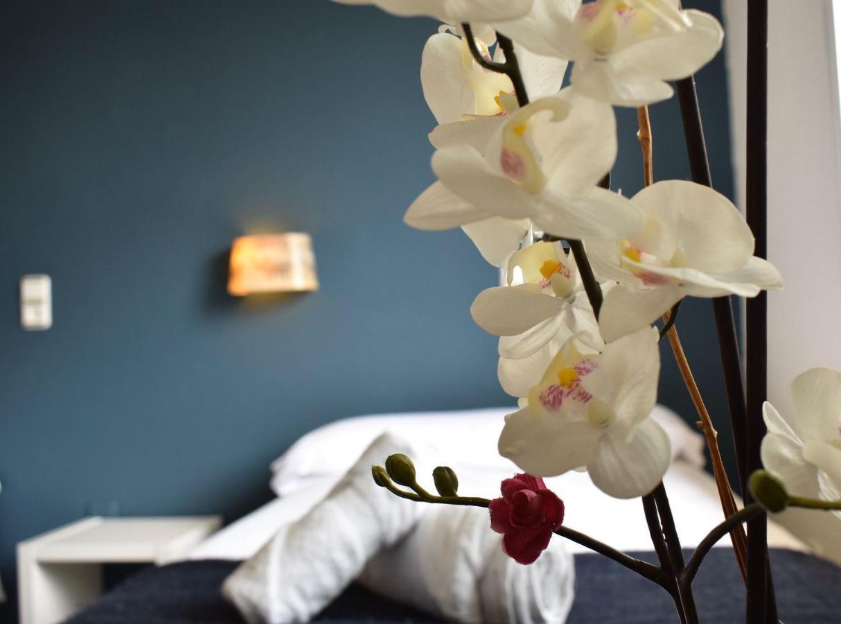 Hotel El Ancla Villanueva de la Canada Ngoại thất bức ảnh
