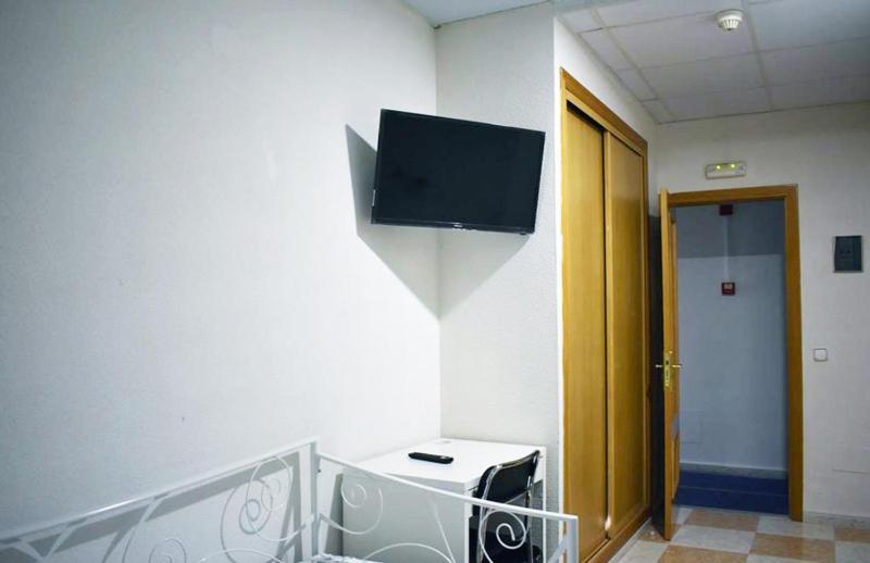Hotel El Ancla Villanueva de la Canada Ngoại thất bức ảnh